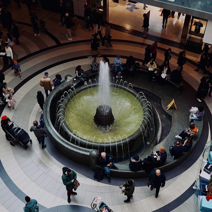 Family-friendly shopping and daily life in United States